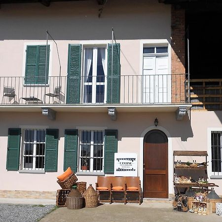 Cantine Cinematografiche Cherasco Buitenkant foto